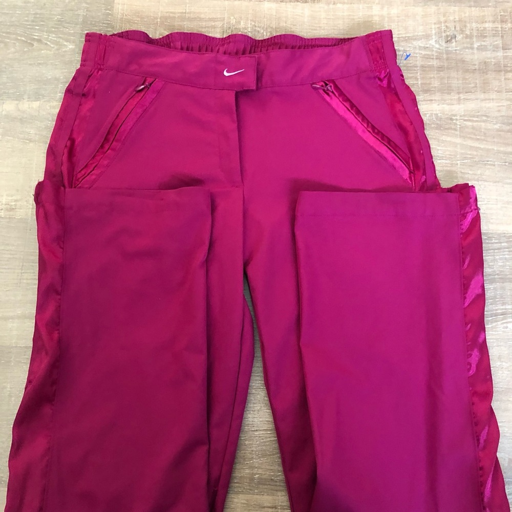 Women’s Nike pants NEW ADD